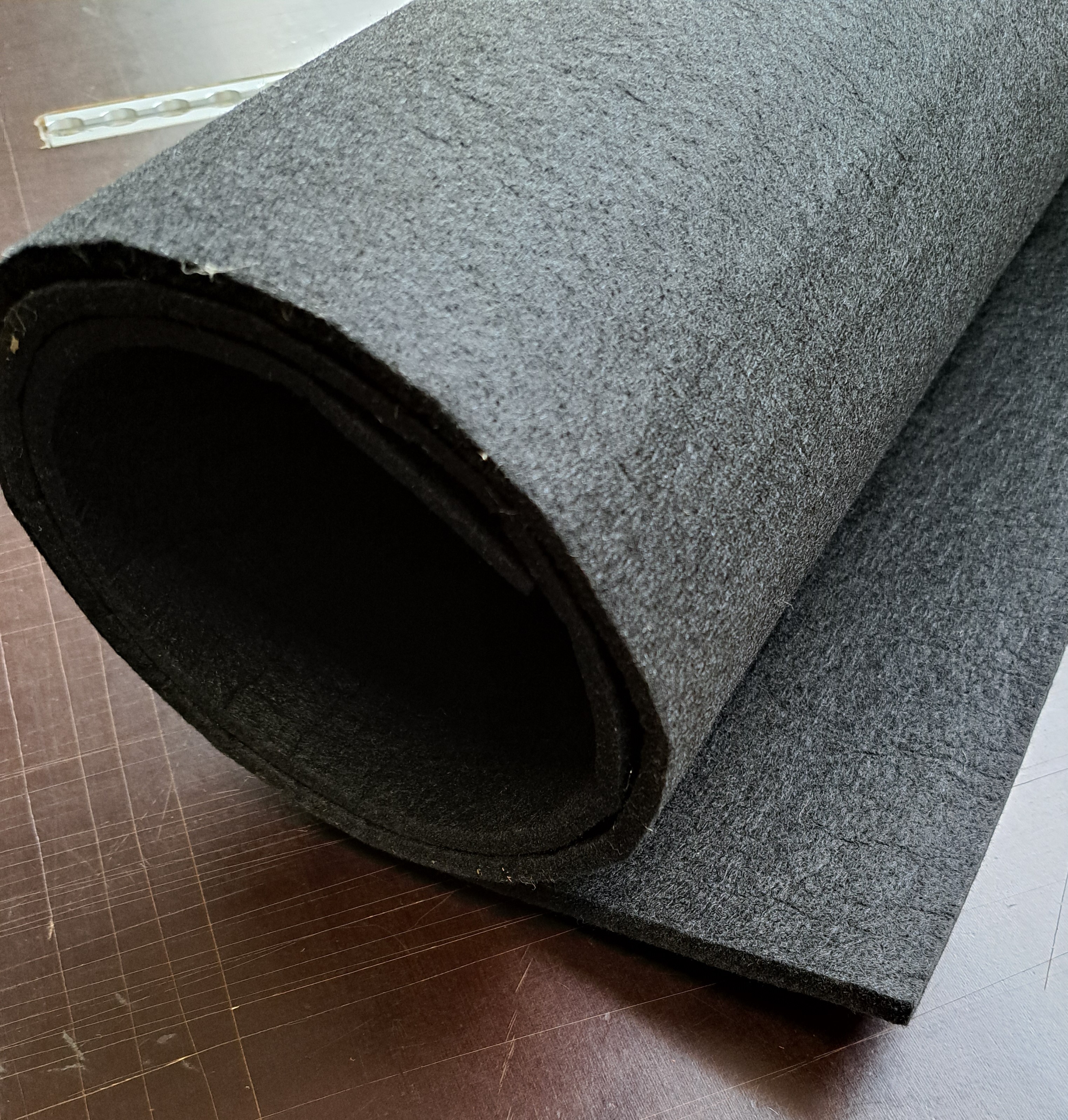 Material für Radlaufschalen von einem namenhaften Elektrofahrzeug Hersteller