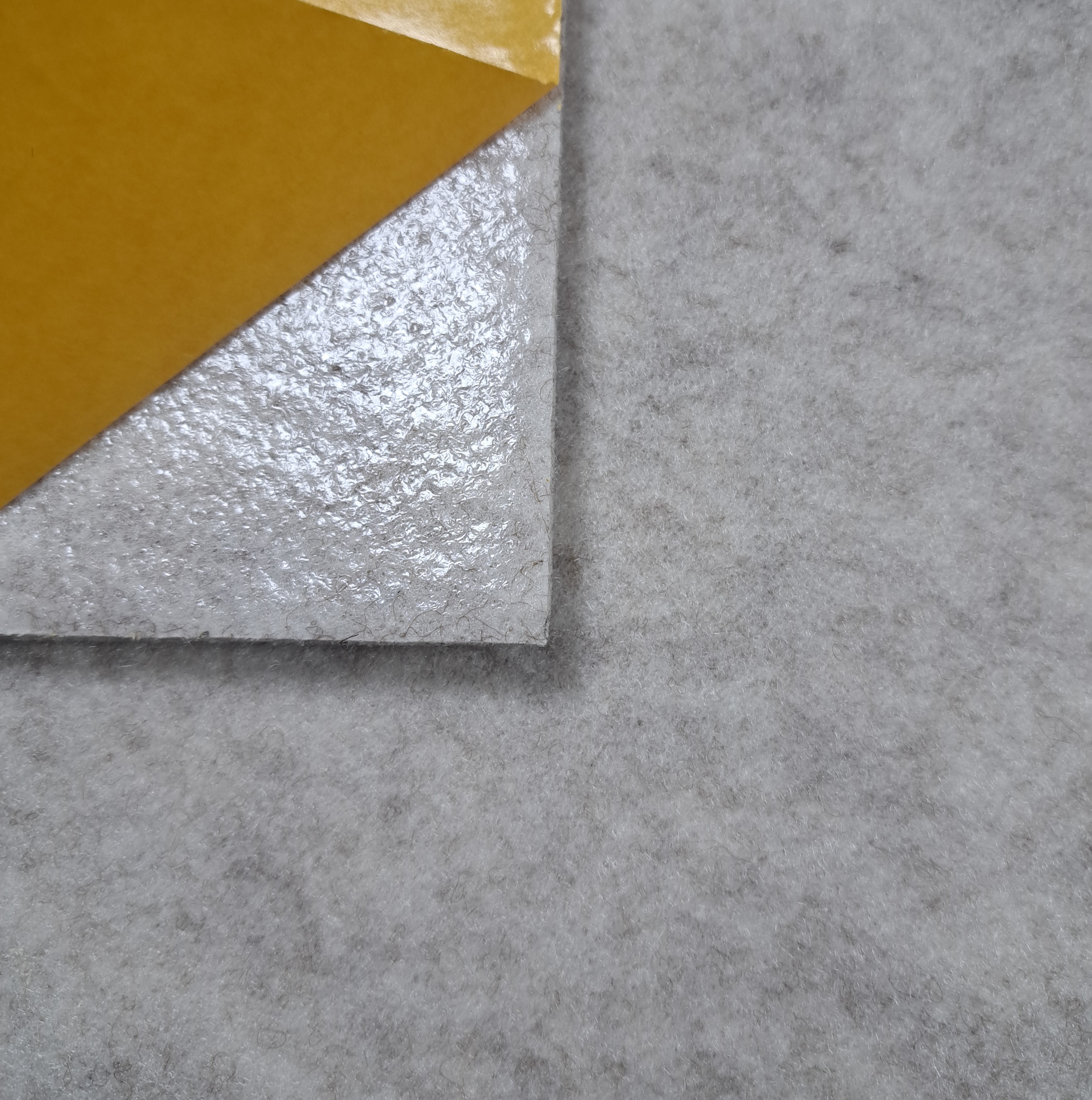 (1) ADMS Akustikvlies (beige) selbstklebend   